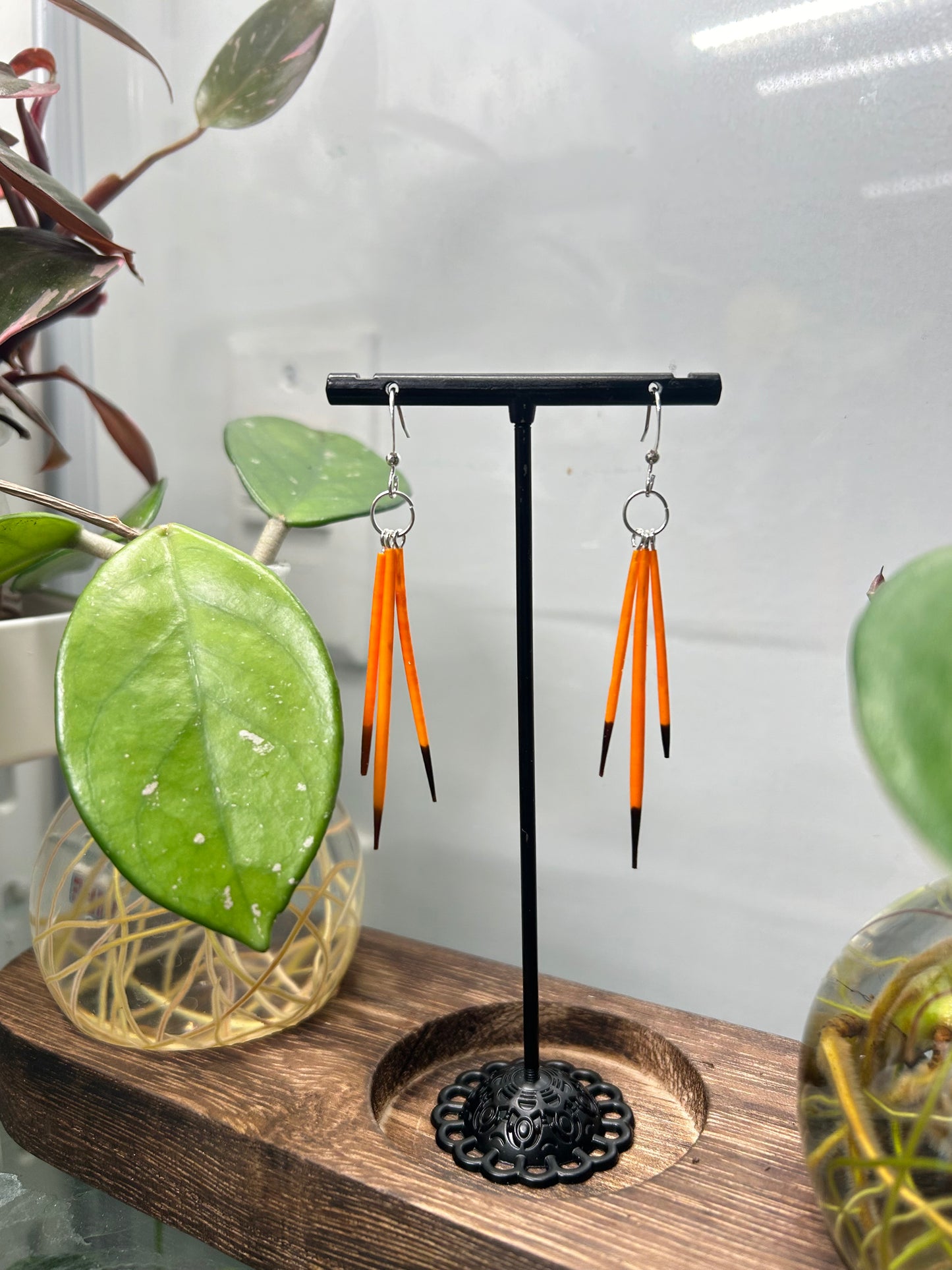 Simple Quill Earrings ORANGE