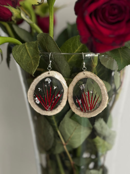 Elk antler hollow - Red